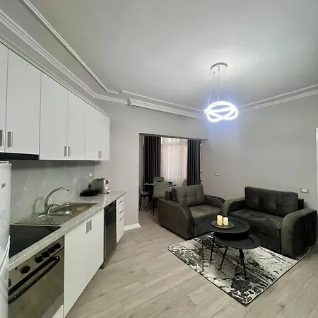 Cozy Urban * تيرانا